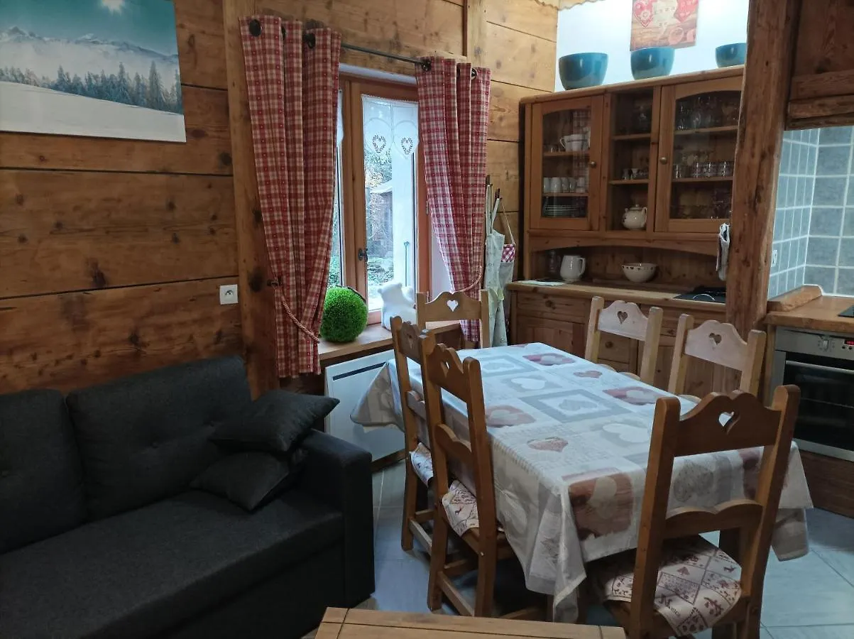 Chalet La Ferme D'Henriette, A Samoens France