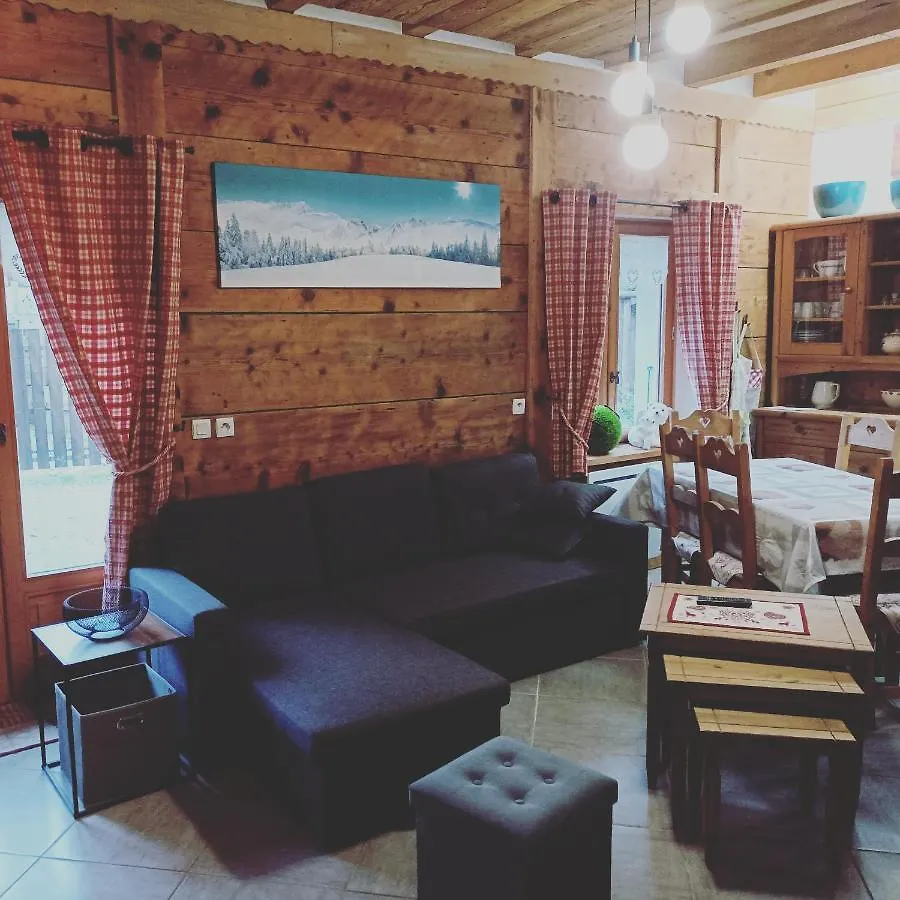 Villa La Ferme d'Henriette, à Samoëns 0*,