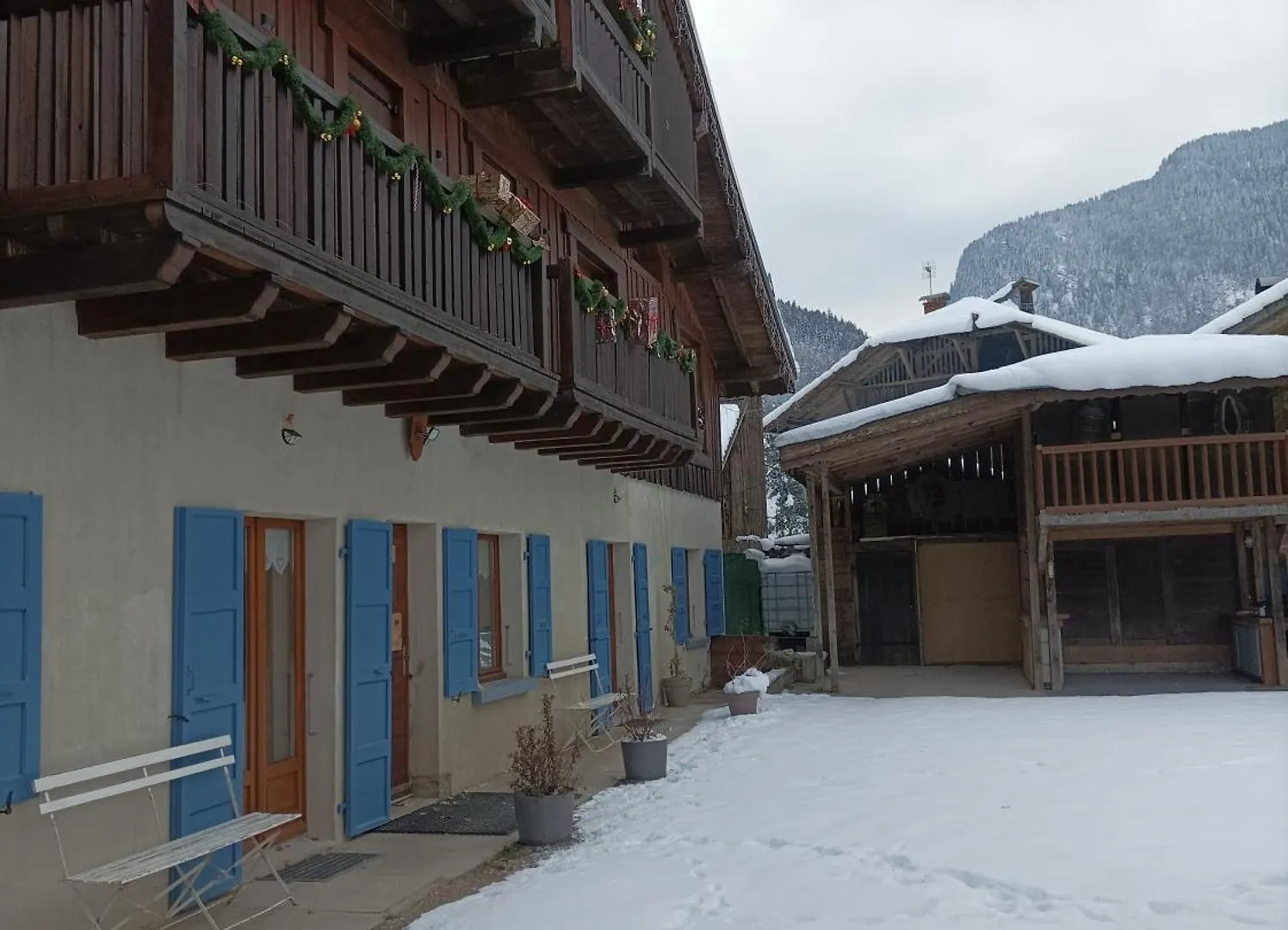 Villa La Ferme d'Henriette, à Samoëns 0*,
